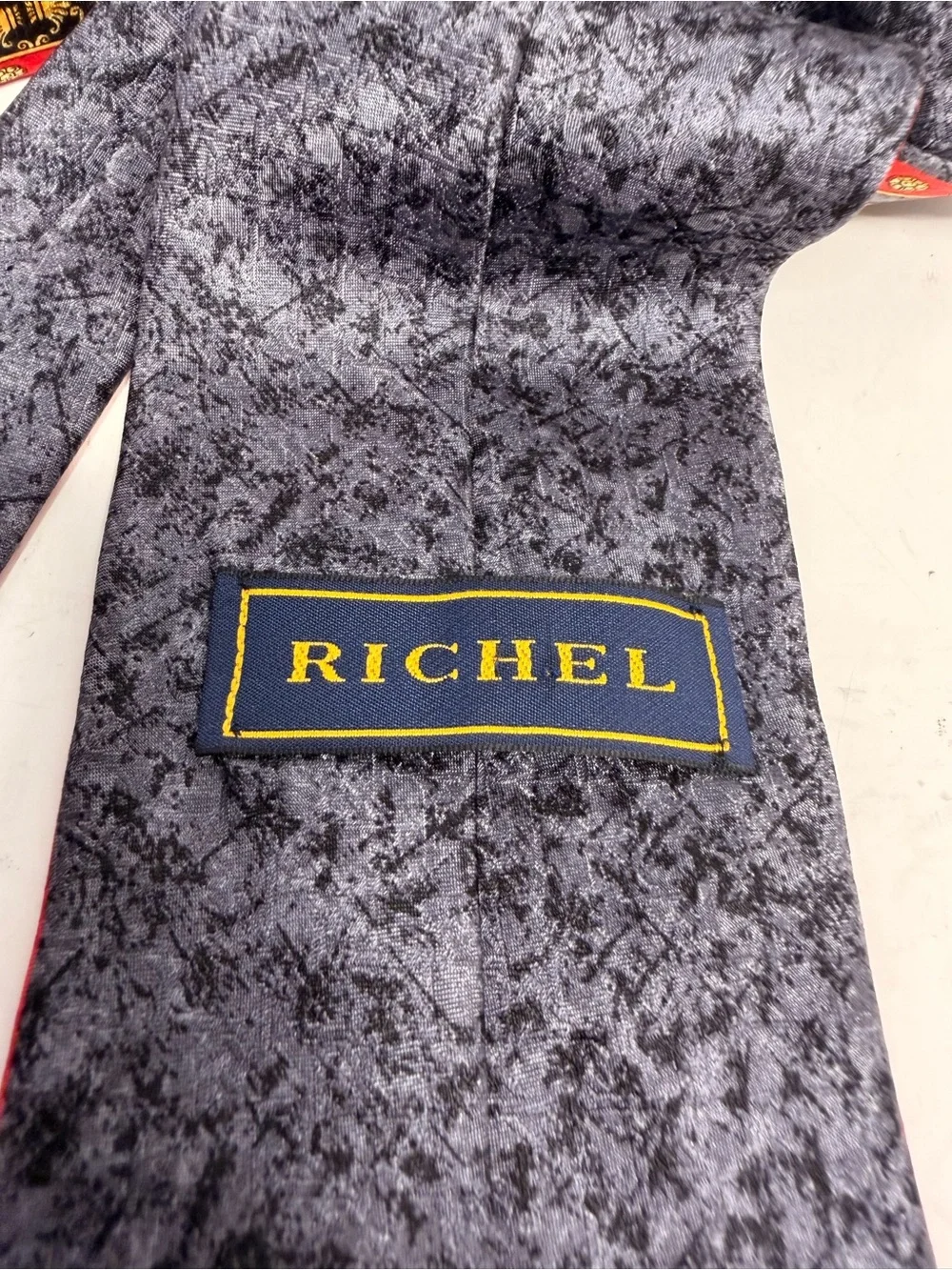 Richel Handmade in Spain 100% Silk Necktie with Crown and Crest Motif